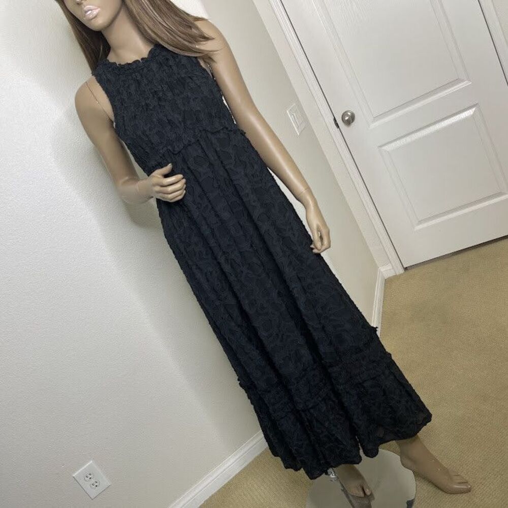 Club Monaco Black Maxi Dress 2 Dark Feminine Romantic Sheer Textured Evening